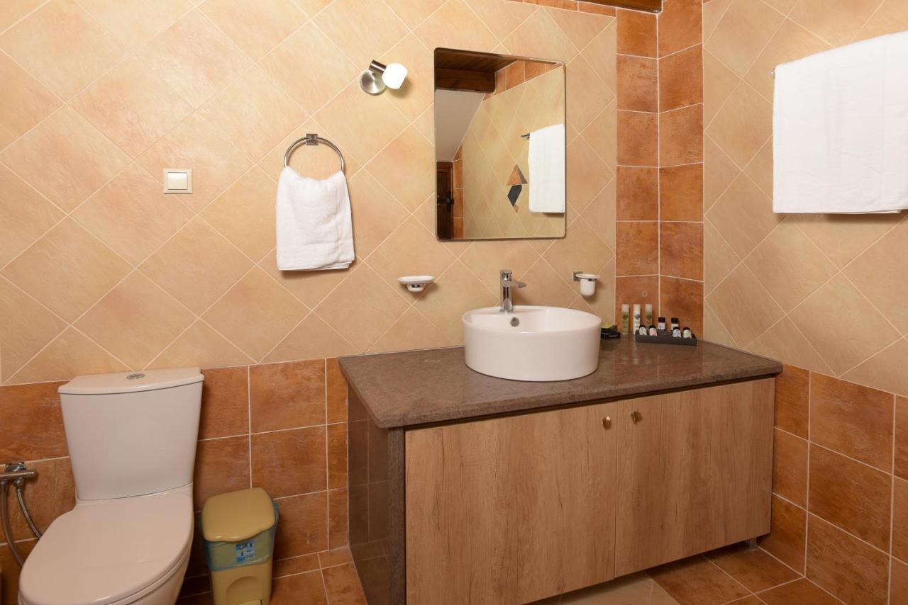 Villa Agia Rethymno Bagian luar foto