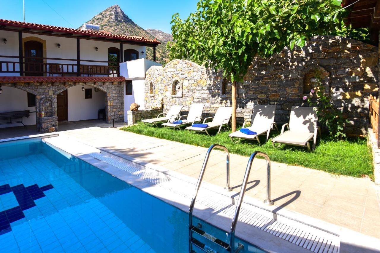 Villa Agia Rethymno Bagian luar foto